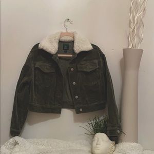 Cropped jacket